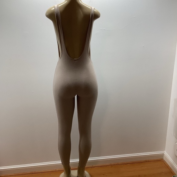 Gojane Size Medium Beige Sleeveless One Piece Jumpsuit. Preloved - Picture 5 of 6